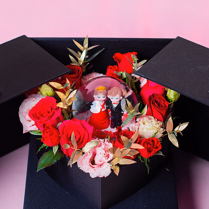 Lovely Arrangement For Sweet Love