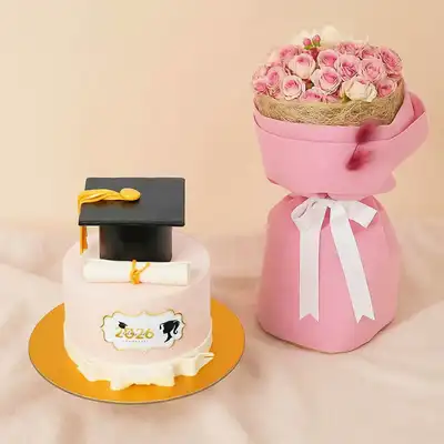 Graduation Cap Year Customized Cake - With Roses
