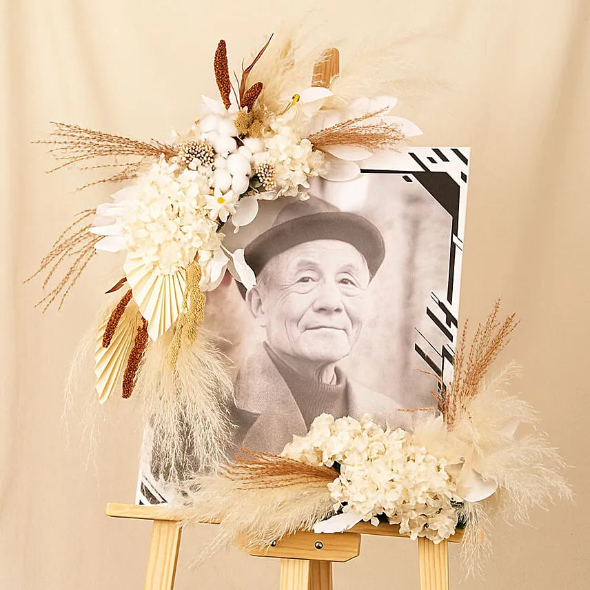 Personalised Sympathy Expression Stand with Dry Flowers