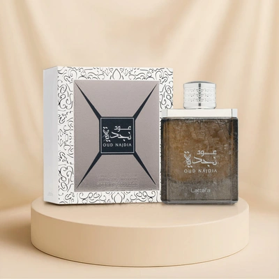 Oud Najdia by Lattafa - 100 ml Eau de Parfum for Men