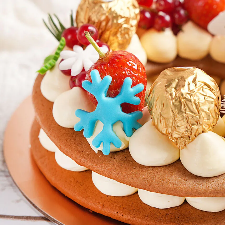 Exclusive Christmas Wreath Cake