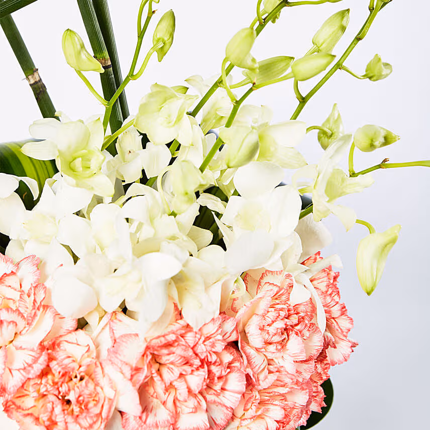 Exquisite Mixed Flowers Vase Arrangement
