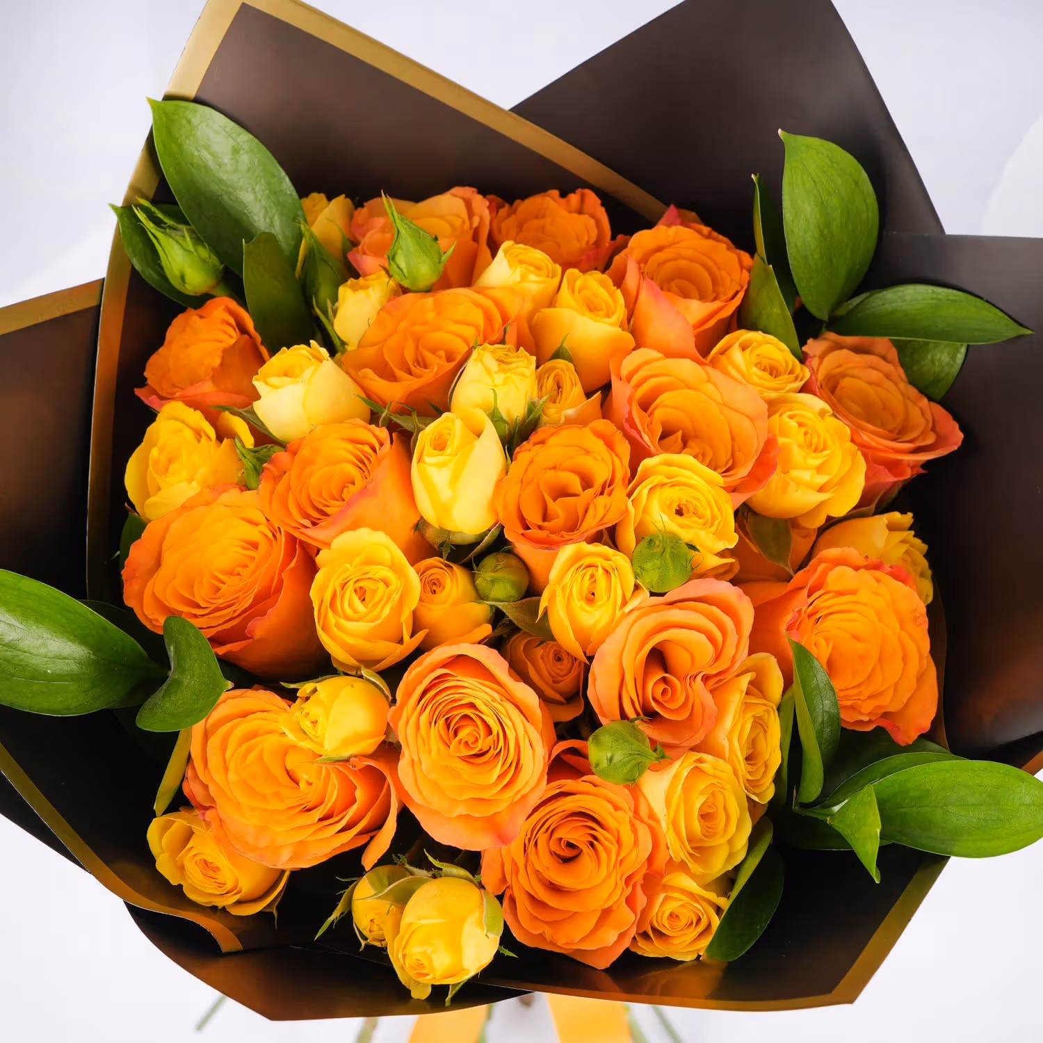 Roses of Devotion: Elegant Umrah Floral Bouquet