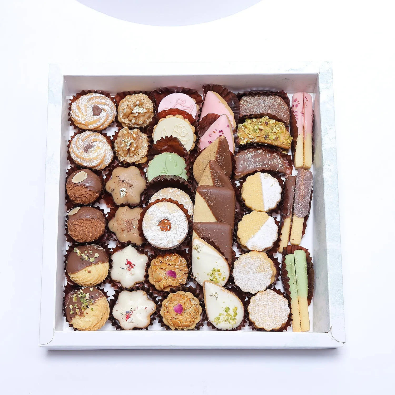 Mix Sweets Box and Flowers