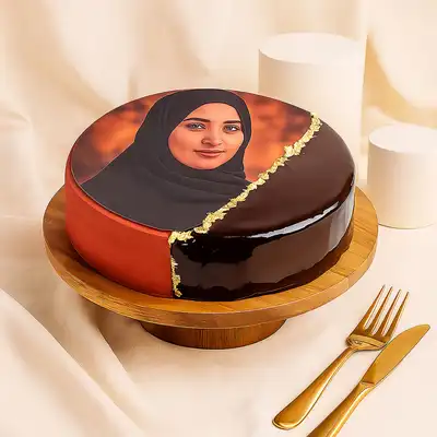 حلم الشوكولا | كيك شوكولاته مخصص بالصورة - 500 جرام