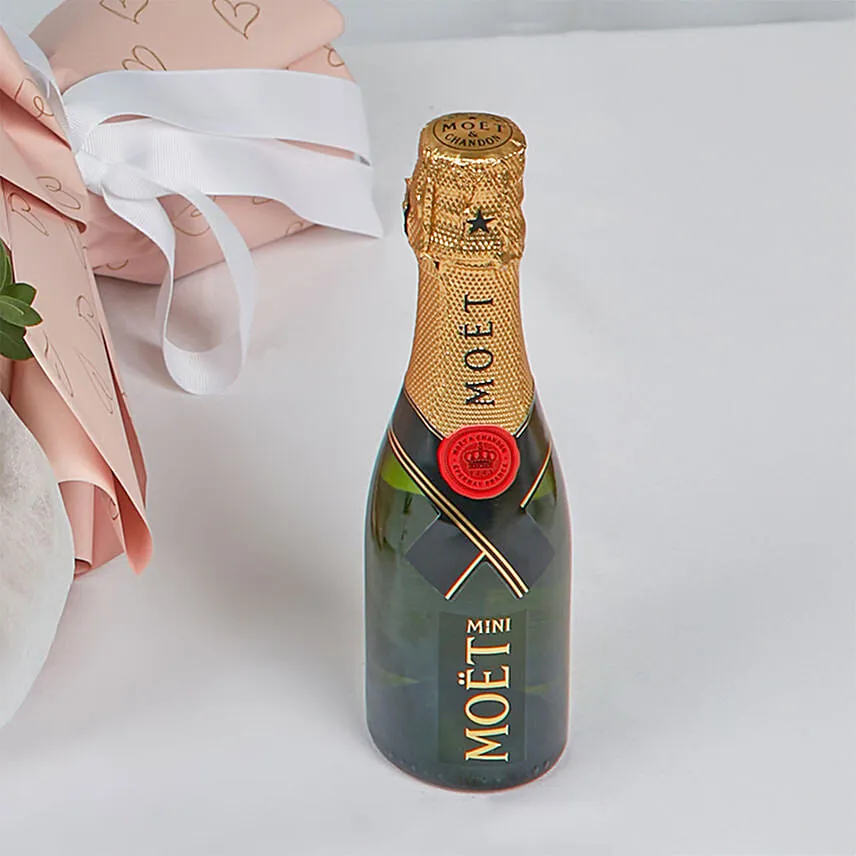 Titanic Rose Chamomile Bouquet With Mini Moet Champagne For Love