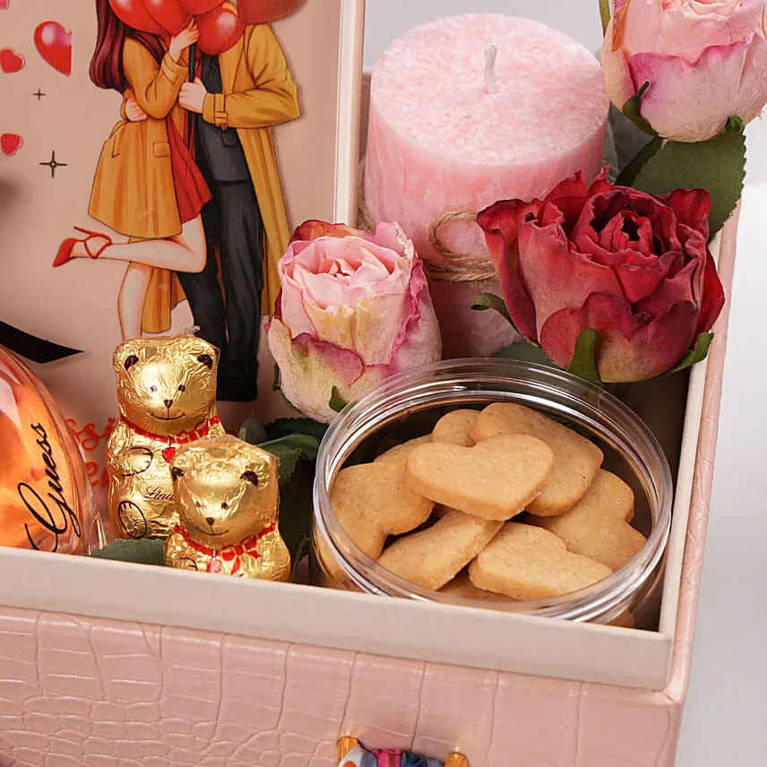 Blush Of Love Hamper