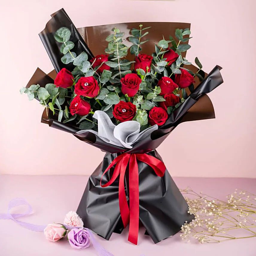 Romantic Red Roses Beautifully Tied Bouquet 99 Stems