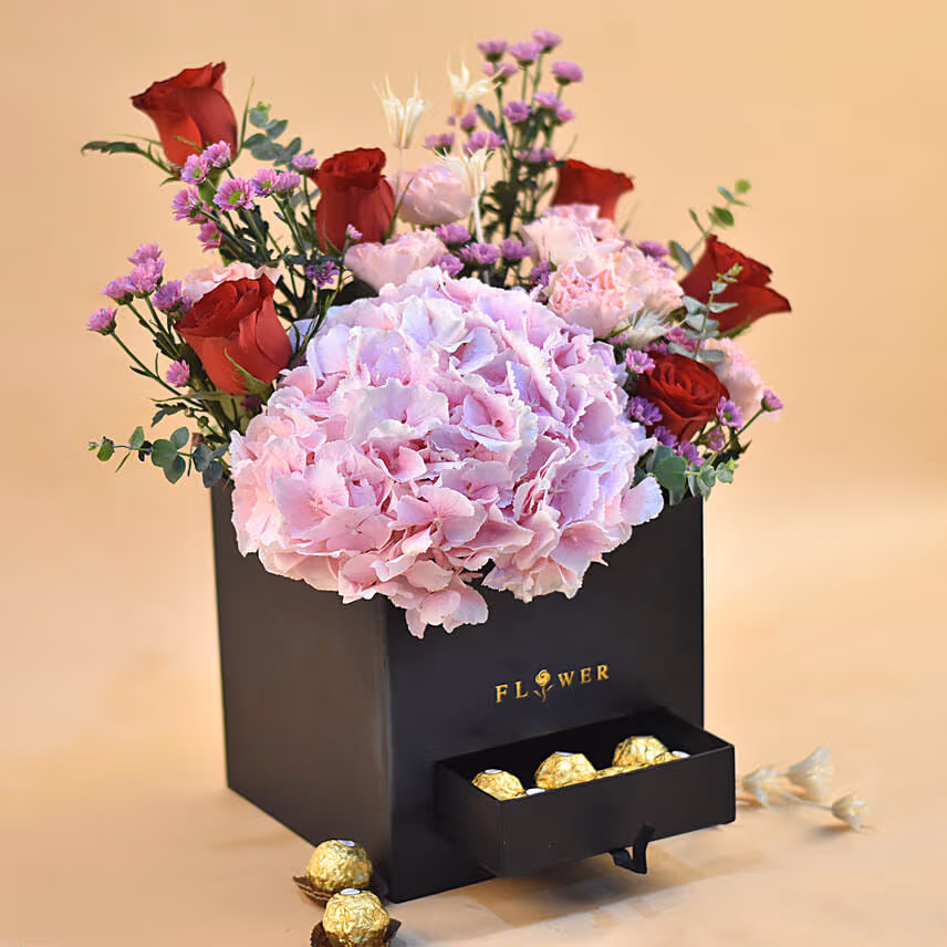 Mixed Flowers & Ferrero Rocher Black Box