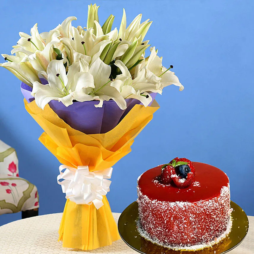 Beautiful 7 White Oriental Lilies Bouquet with Mini Mousse Cake