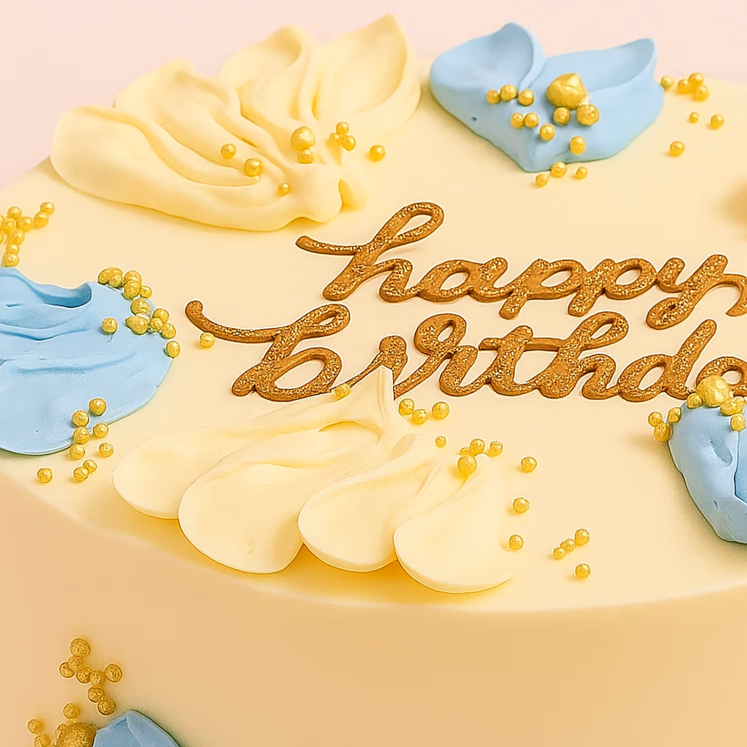 Creamy Blooms Birthday Cake - 500 Grams