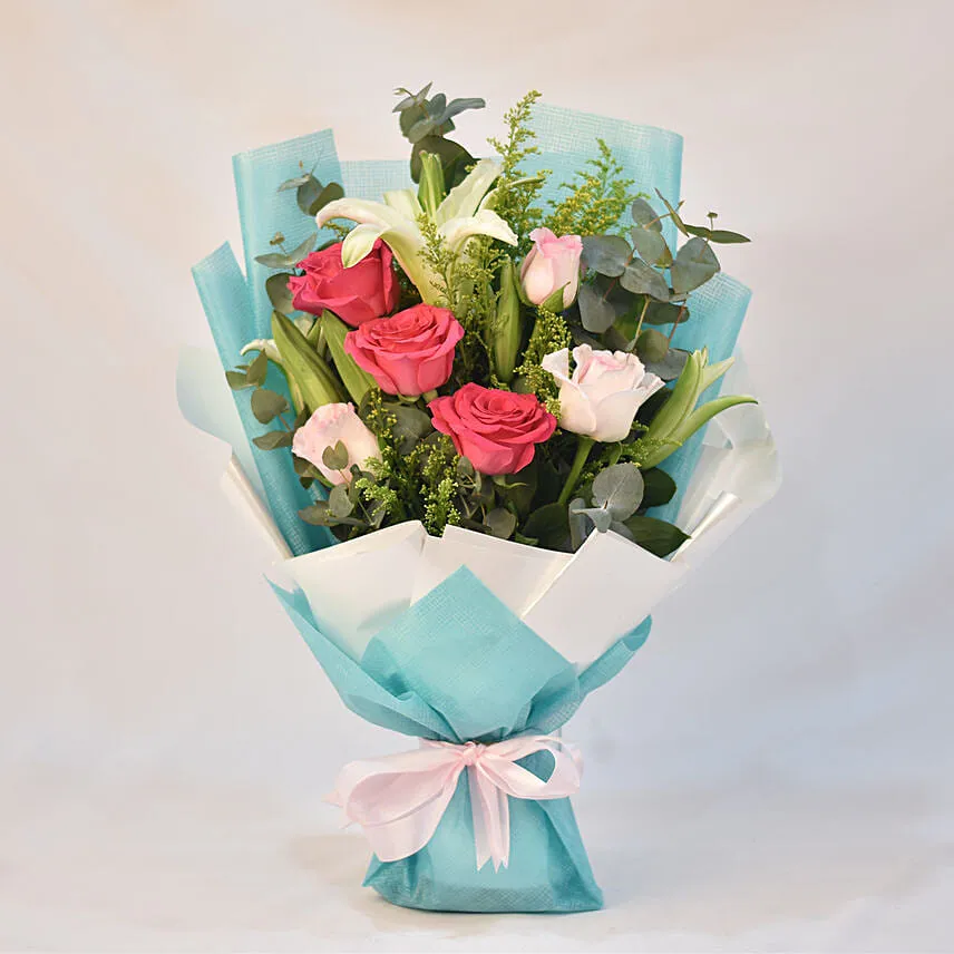 Enchanting Bouquet With Fairy Cake