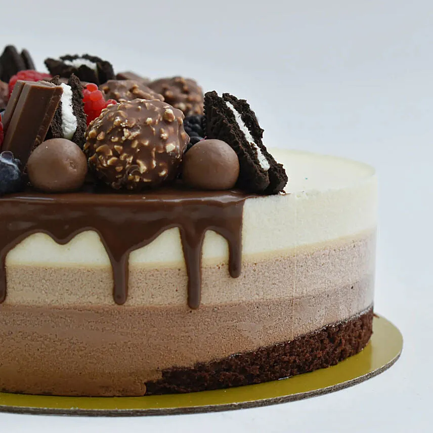 The Decadent Mousse Cake 4 Portion