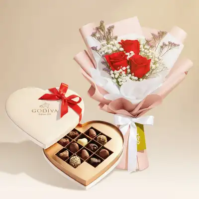 Luxurious Godiva Beige Velvet Heart Gift Box with 12 Exquisite Chocolates and Elegant Red Rose Bouquet