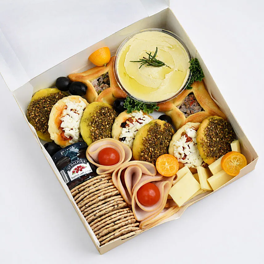 Breads and Dips Breakfast Box