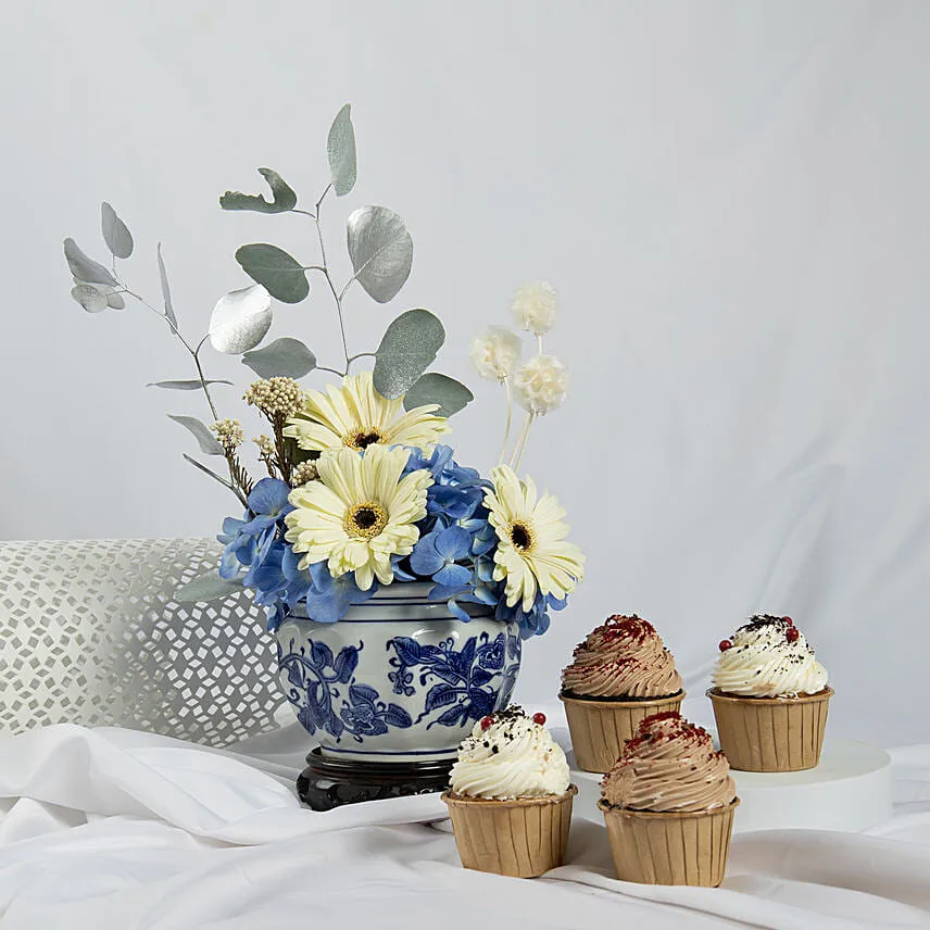 Cheerful White and Blue Flower with Cupcakes