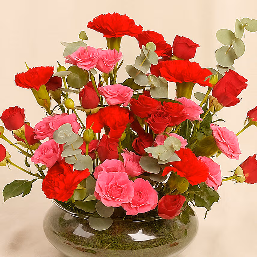 Roses Charm in Glass Dish