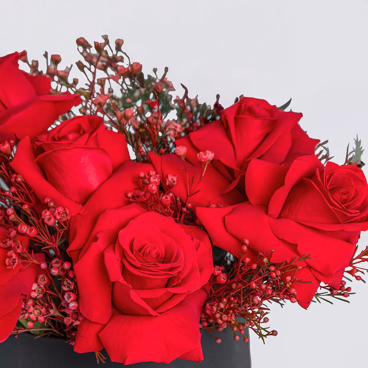 Elegant Red Roses Box Arrangement - Perfect Gift for Every Occasion