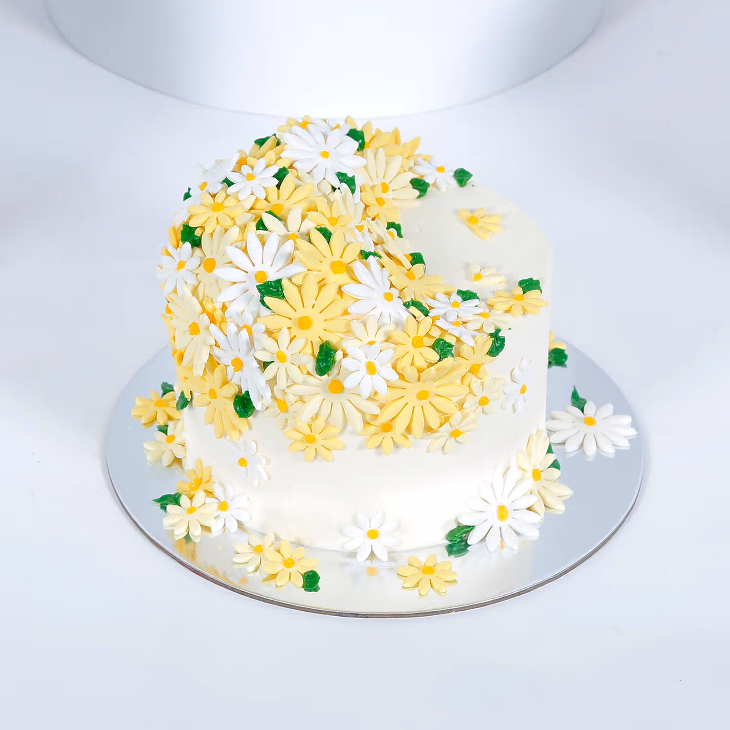 Elegant Floral Design Chocolate Cake with Butter Cream Fondant Flowers - 1kg