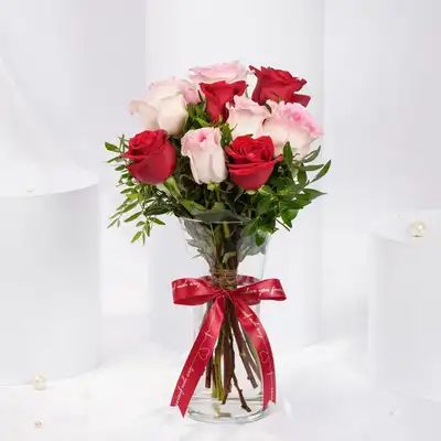 Romantic Rosy Reflections: Elegant Valentine Arrangement