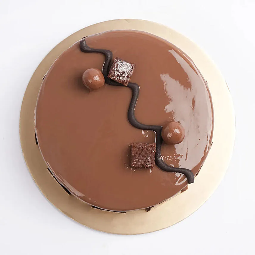 Opulent Dark Fudge One Kg Cake
