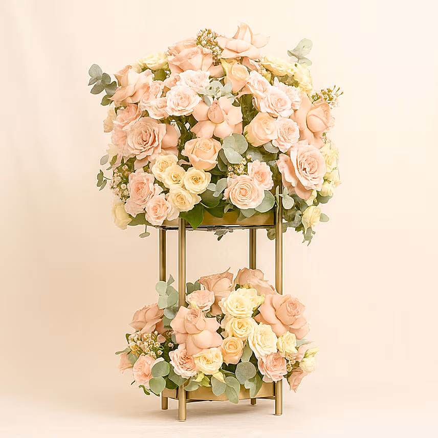Roses Beauty Stand