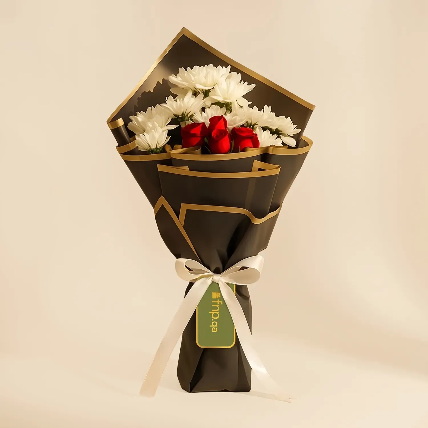 Elegant Mixed Chrysanthemum and Red Rose Bouquet