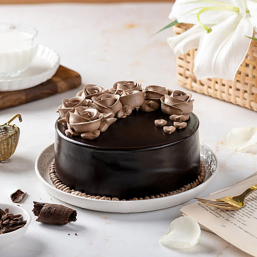 Chocolate Rose Designer Cake 1 Kg