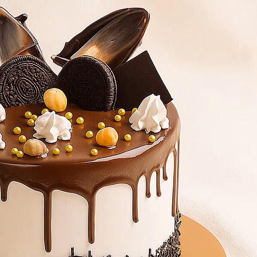 Dripping Chocolate Cake 6 Inches