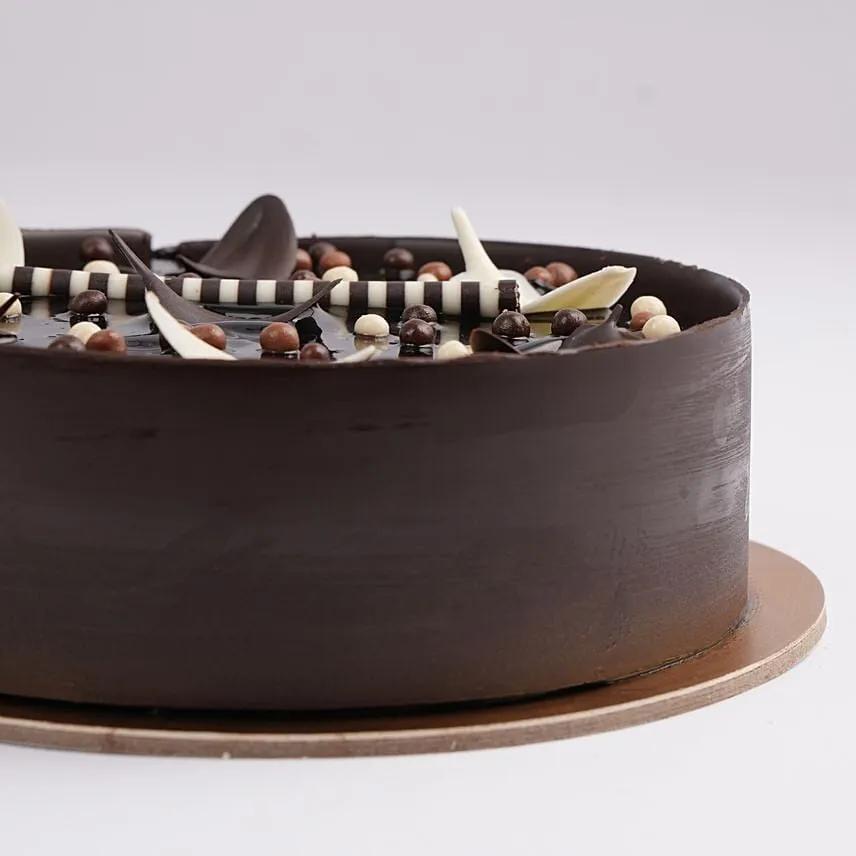 Heavenly White Dark Fudge One Cake