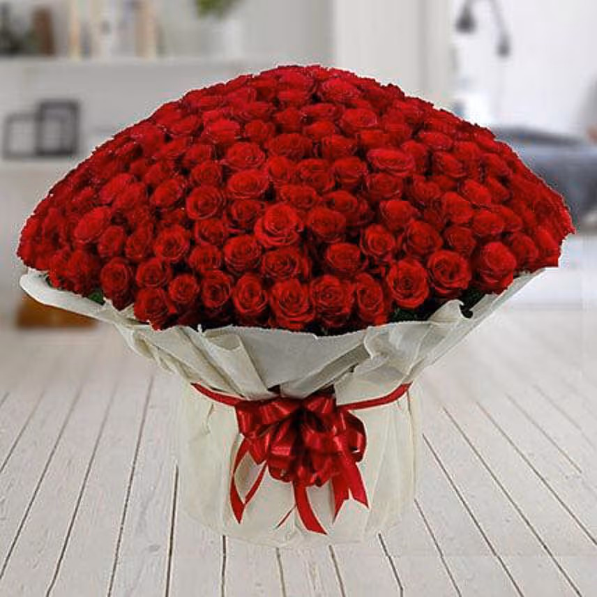 400 Red Roses Arrangement