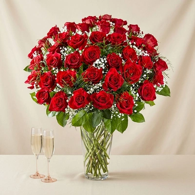 Bunch of 50 Scarlet Red Roses