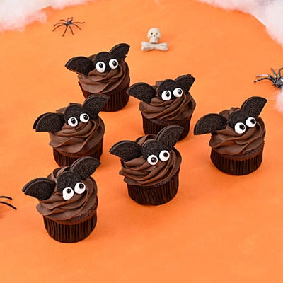Spooktacular Bat Chocolate Cupcakes - Perfect for Halloween Treats