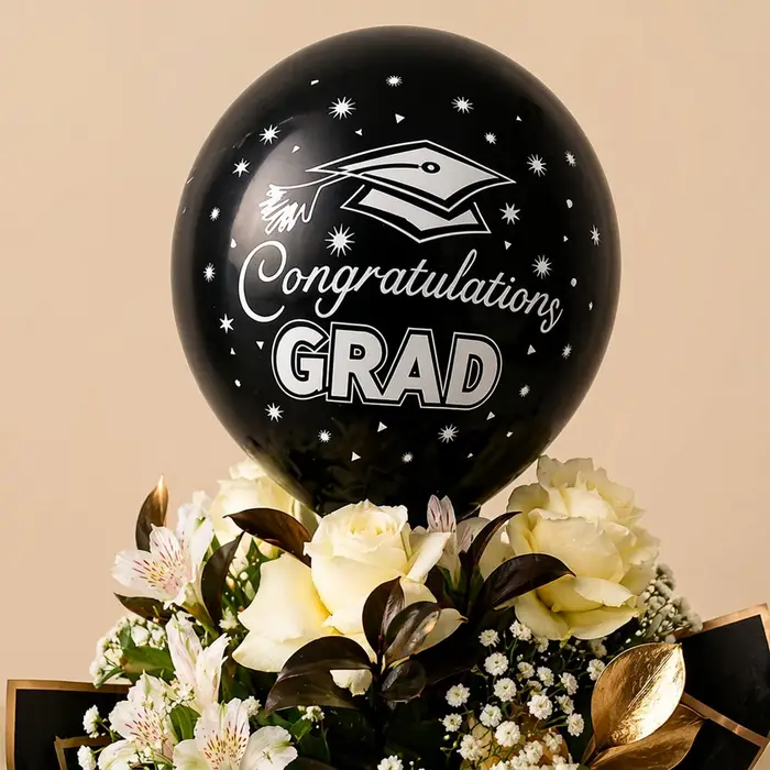 Graduation Cap Chocolate Cake
