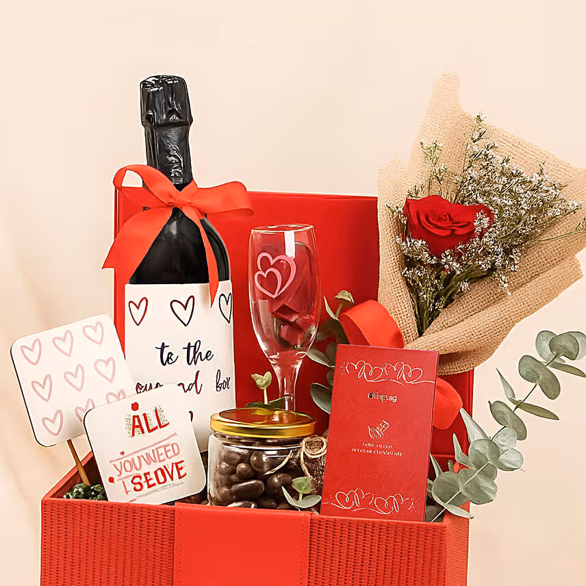 Red Romance Luxury Valentine's Day Hamper