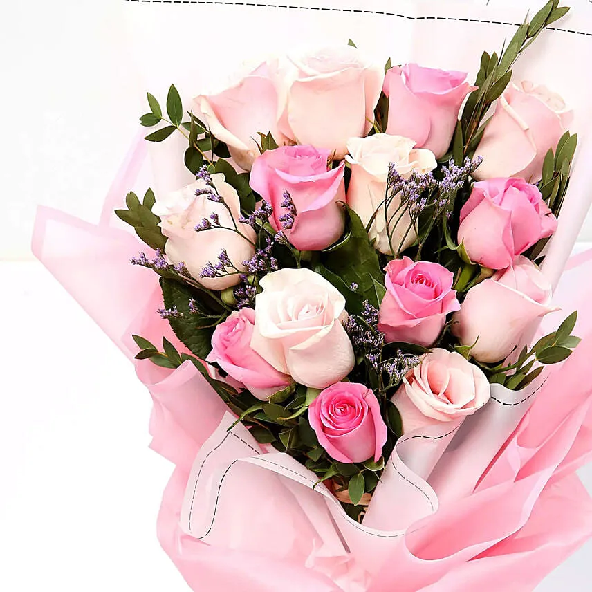 14 Mixed Roses Bouquet With Ferrero Rocher