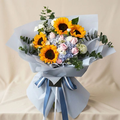 Summer Happiness Floral Bunch