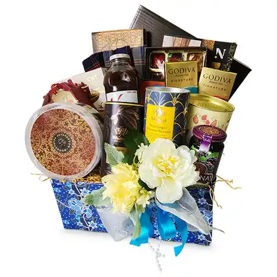 Raya Moteoban Hamper - Whittard Biscuit