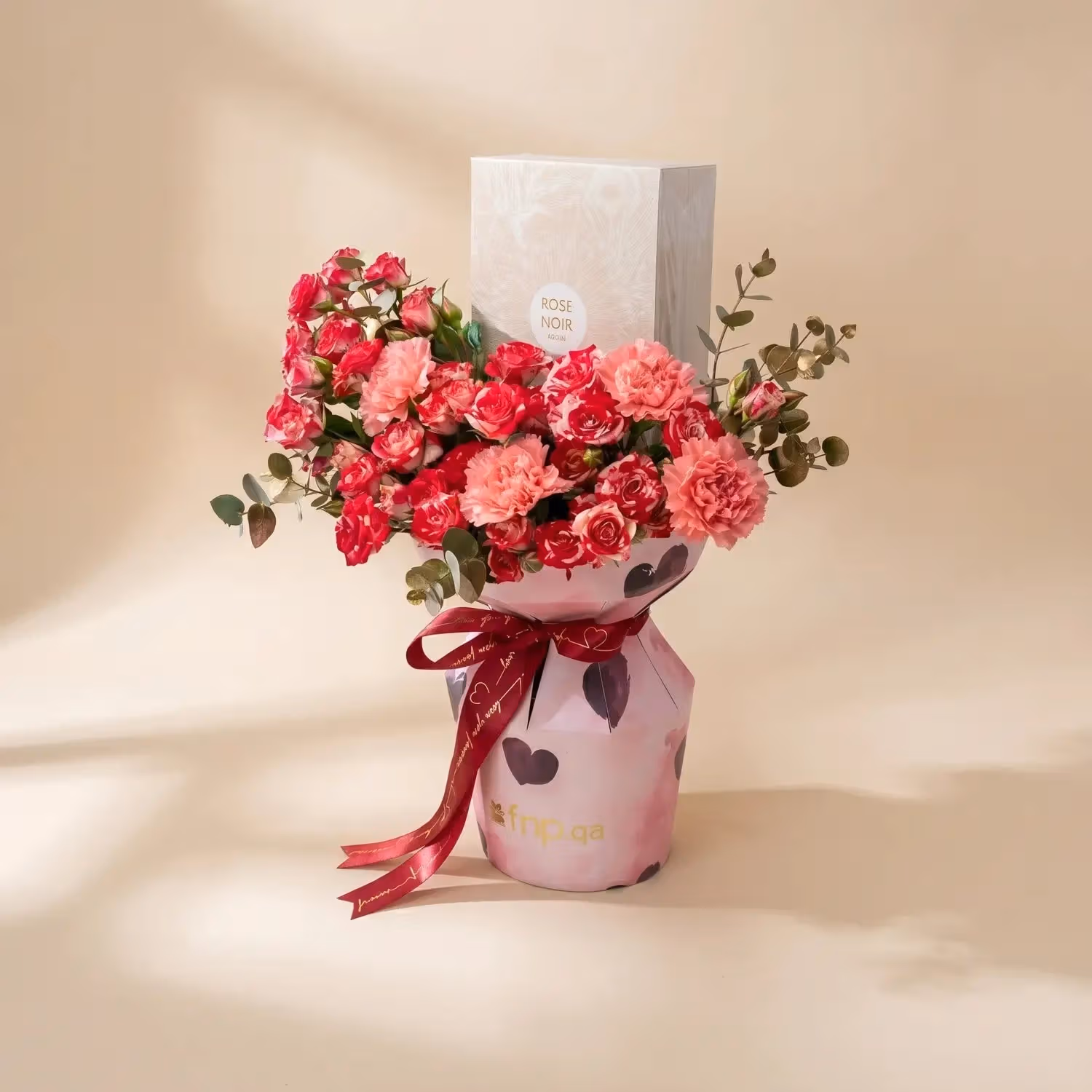 Luxurious Whispering Roses & Noir Extrait Gift Set