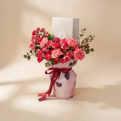 Luxurious Whispering Roses & Noir Extrait Gift Set