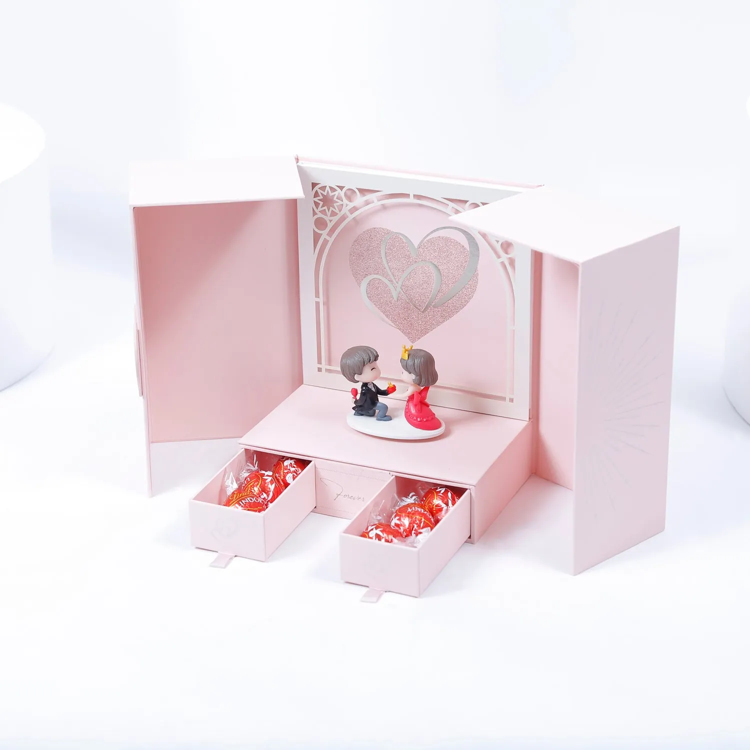 Sweet Romance Gift Set | Red Rose Bouquet with Pink Heartbeat Box