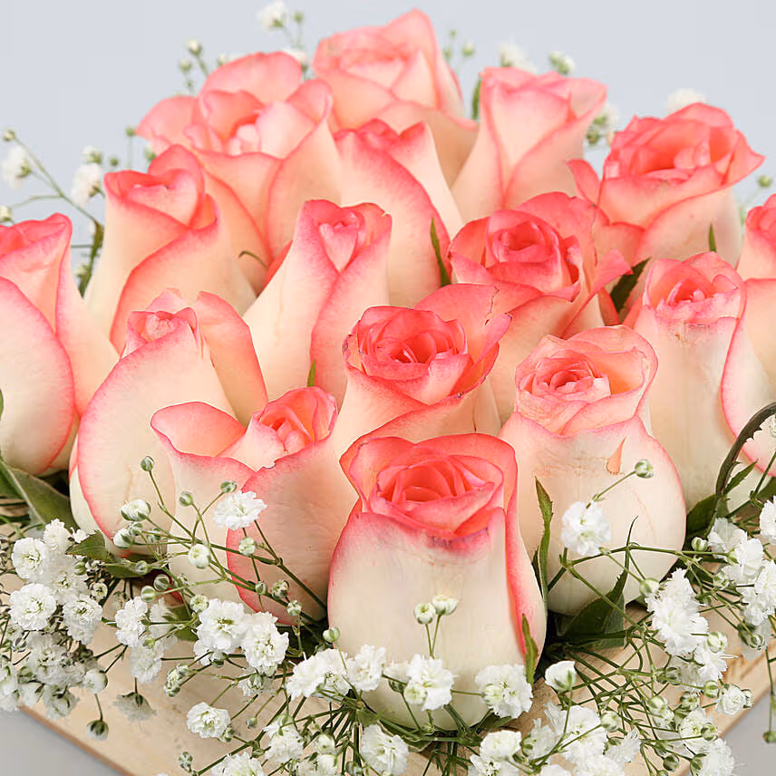 16 Pink Roses Arrangement In Wooden Base