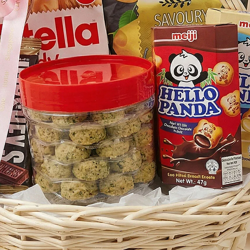 Gourmet Sweet & Savoury Snack Celebration Hamper