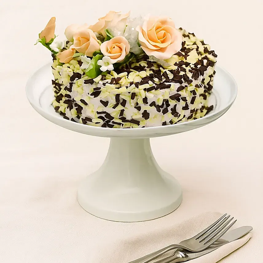 Chocolate and Vanilla Choco Chip Cake