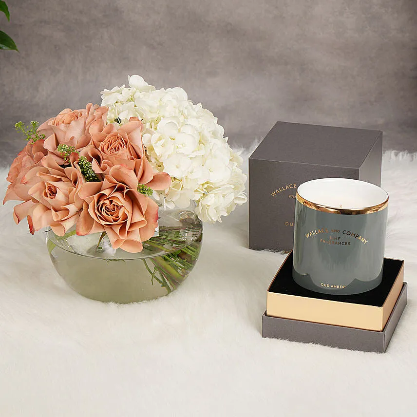 Wallace & Co Oud Amber candle with flowers