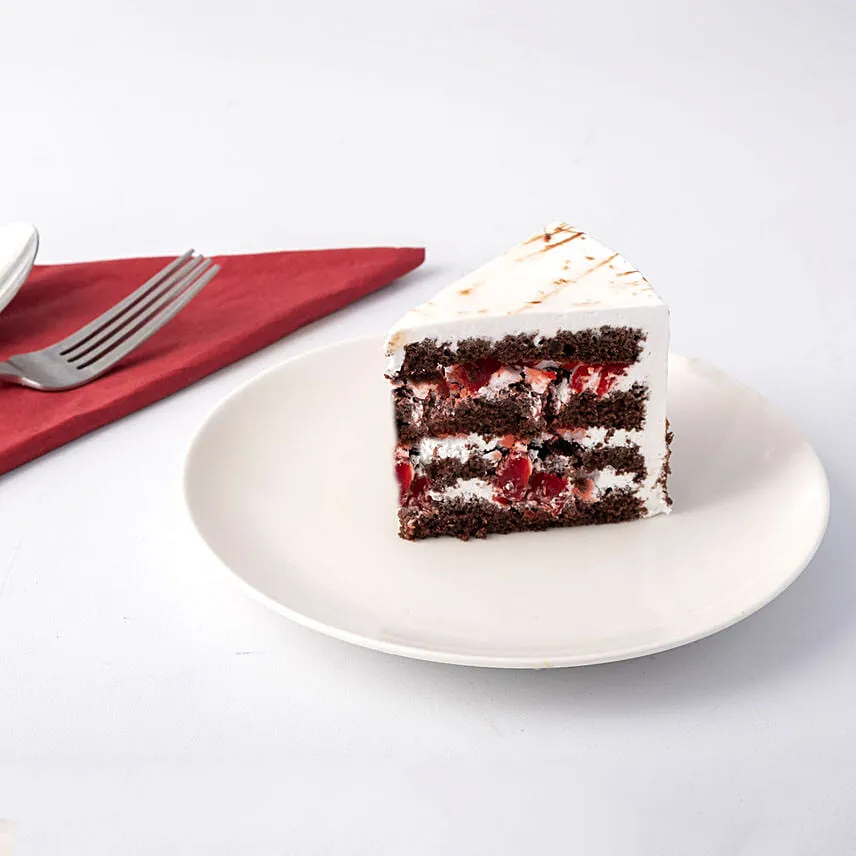 Black Forest Cake 4 Portions