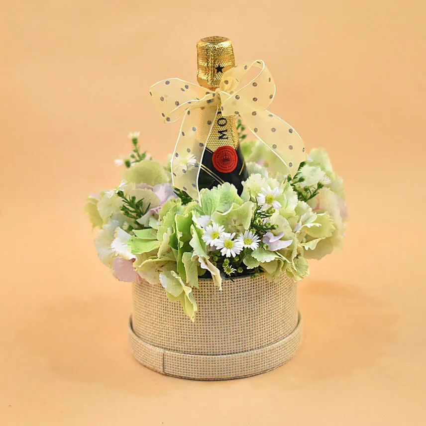 Mixed Flowers & Champagne Gift Box