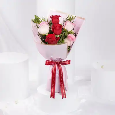 Exquisite Love Story Roses Bouquet - Perfect Gift for Any Occasion