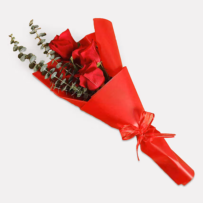 Butter Sponge Cake With 3 Red Roses Bouquet