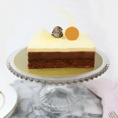 Sugarless And Flourless Jolie Cake